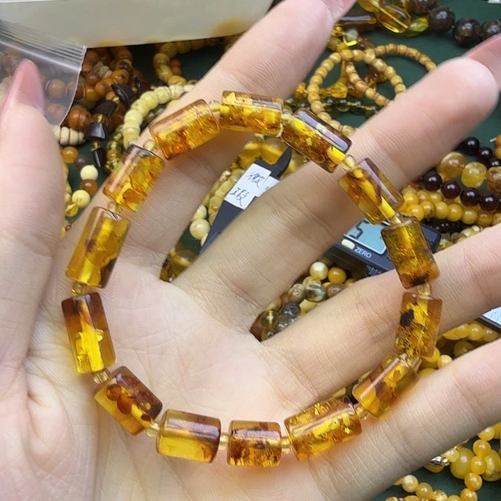 琥珀未镶嵌珠宝奇石