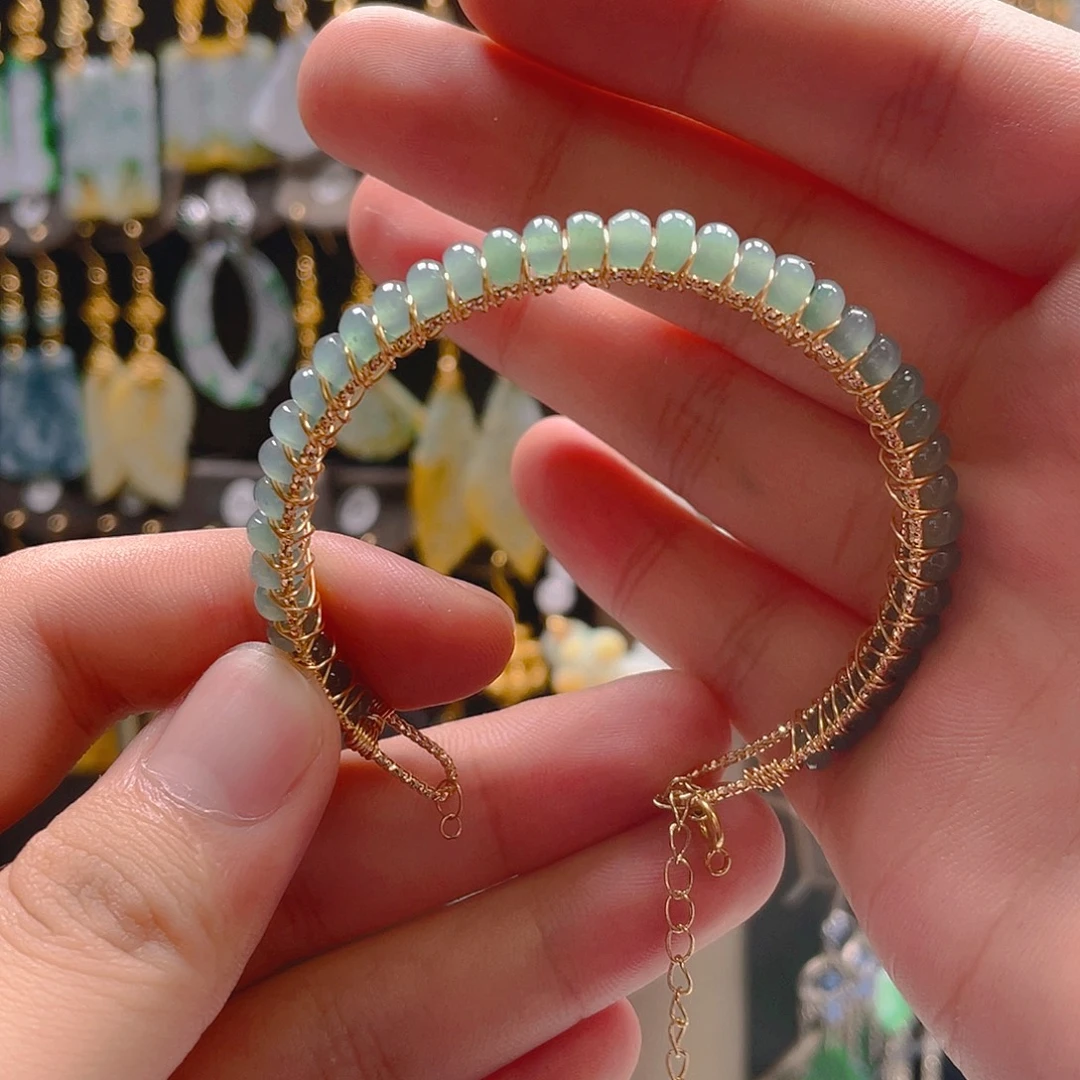 翡翠未镶嵌耳饰翡翠