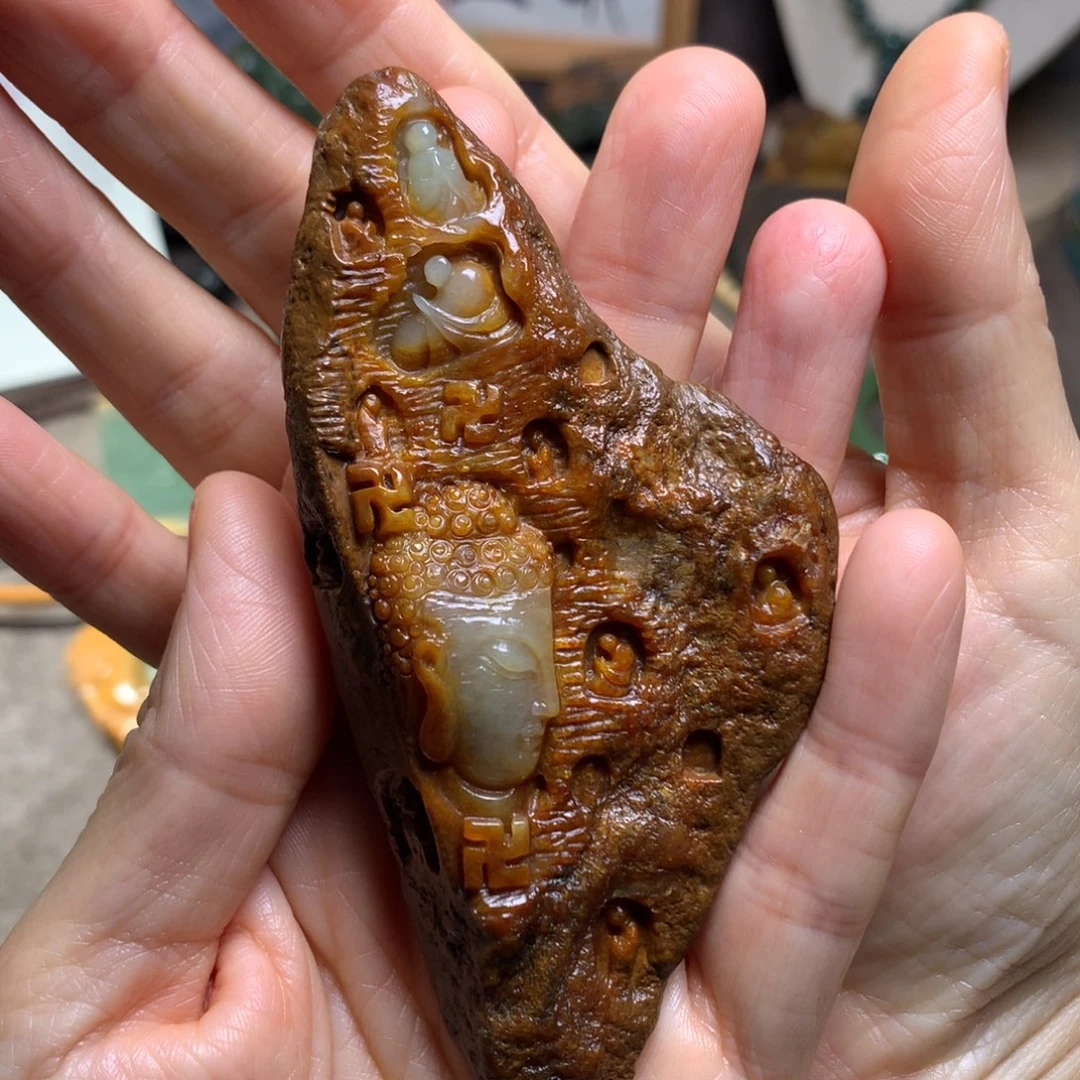 岫岩河磨玉（透闪石质玉）未镶嵌把件