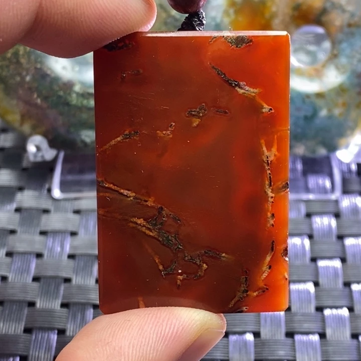 玛瑙/玉髓吊坠未镶嵌