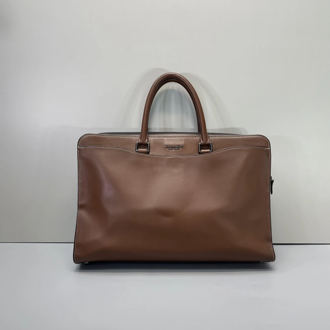 95新 COACH/蔻驰 棕色男士公文包40*27*9cmD122405