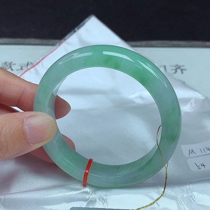 翡翠未镶嵌手镯54圈4679