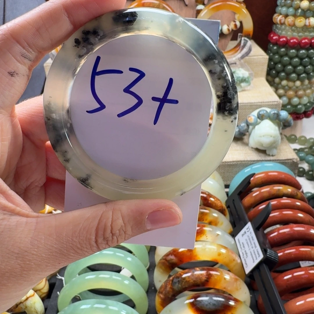 蛇纹石玉未镶嵌手镯466