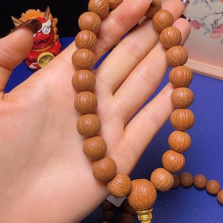 个***好猴头核桃吊坠聚宝盆