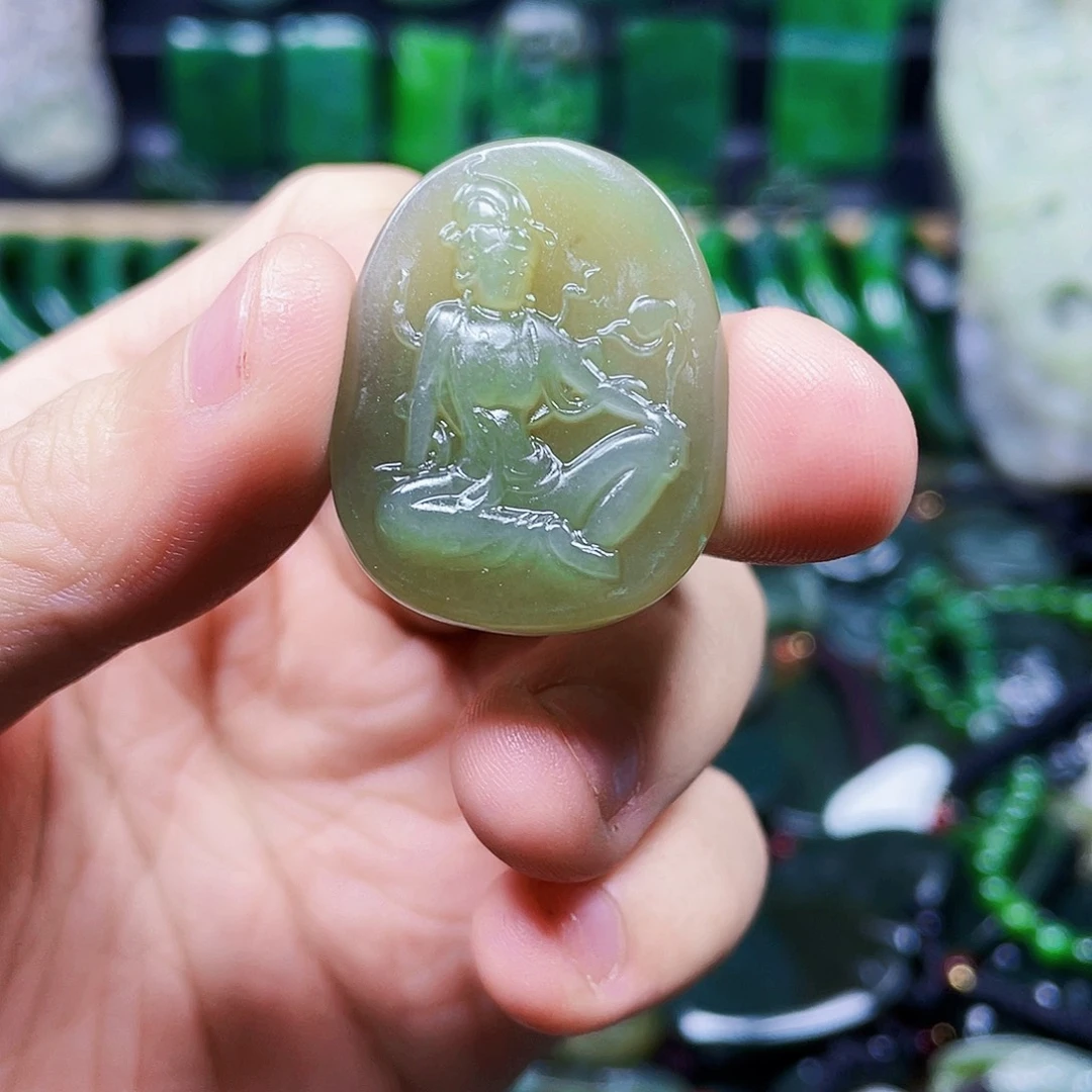 和田玉未镶嵌挂件