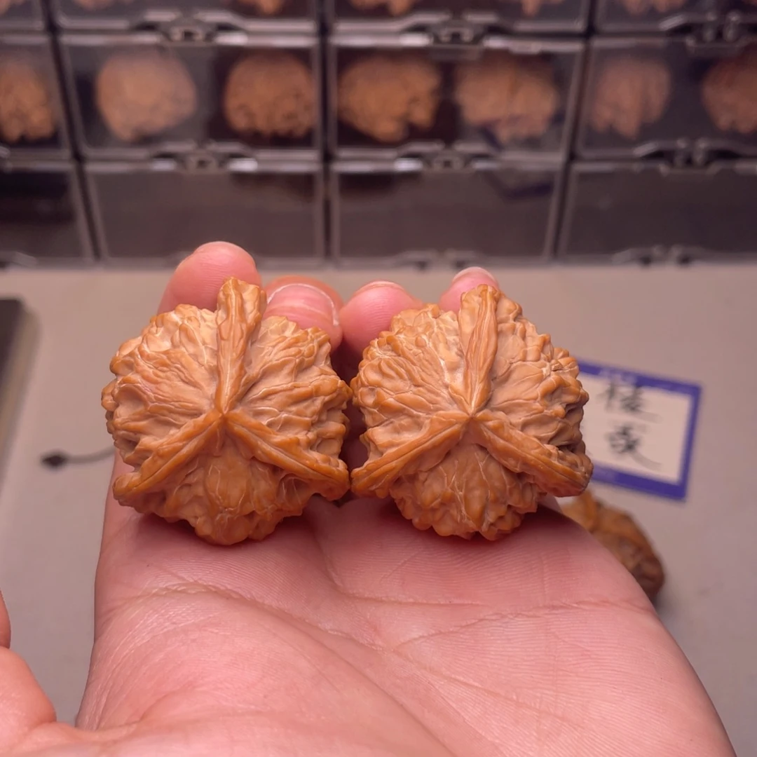 文玩核桃吊坠盘山40尺