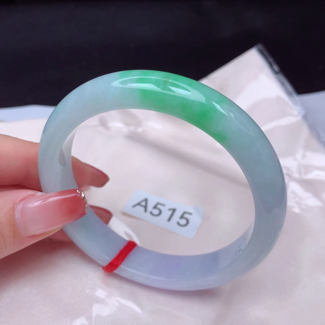 翡翠手镯未镶嵌手镯59