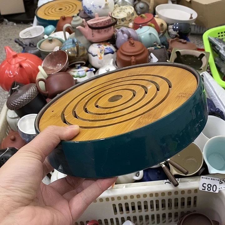 陶瓷艺术品及陶瓷制品
