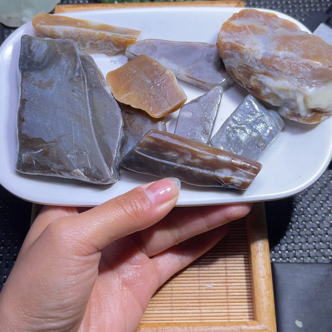 未镶嵌和田玉车挂