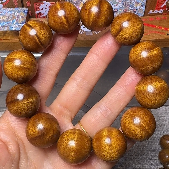 金丝楠2.0水波手串换两颗