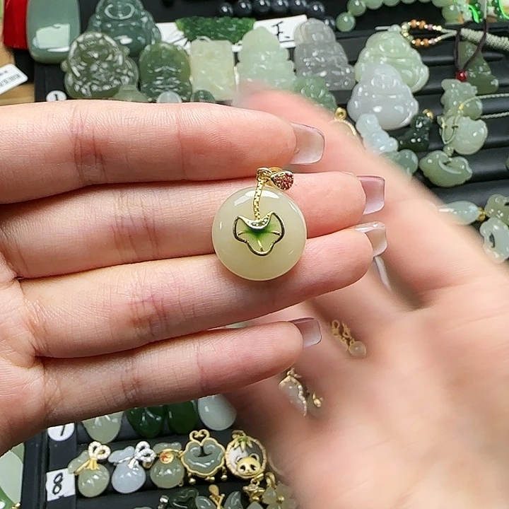 颈饰银S925镶嵌和田玉