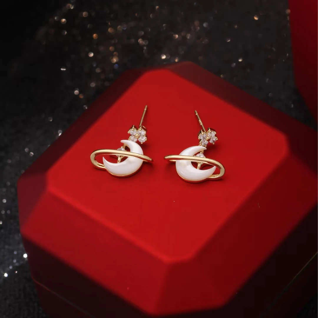 铜合金耳饰 《货号9321》百搭星月不对称耳坠耳环