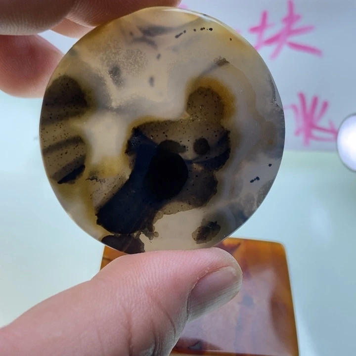 【闪购商品】玛瑙/玉髓颈饰未镶嵌刀*