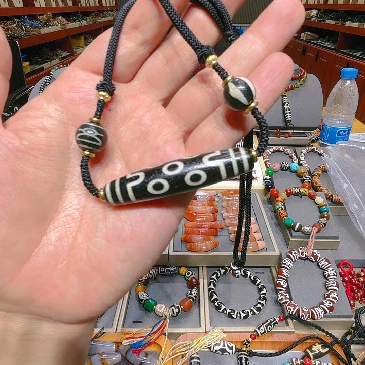 未镶嵌玛瑙/玉髓珠宝奇石