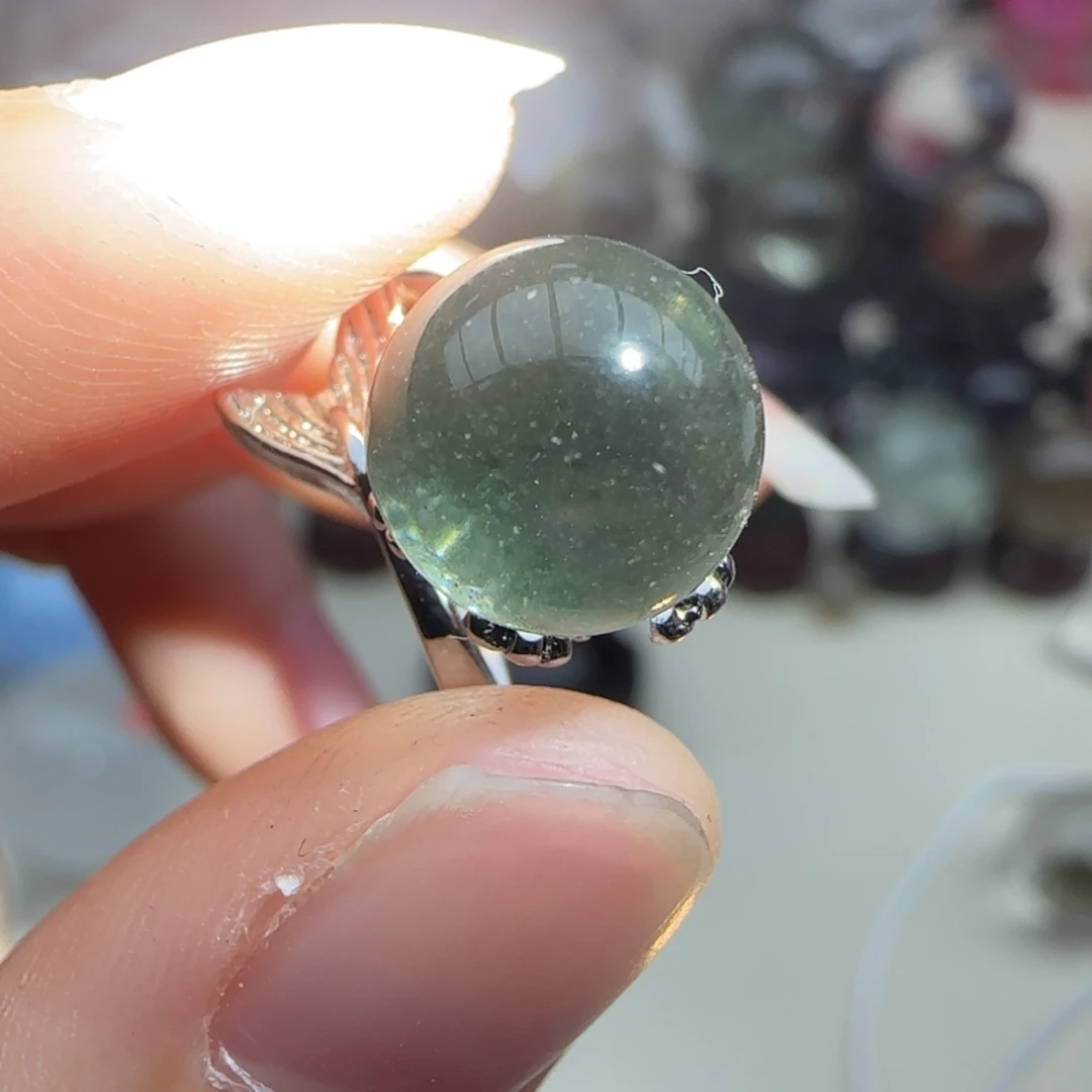 呵***呵水晶摆件未镶嵌b936