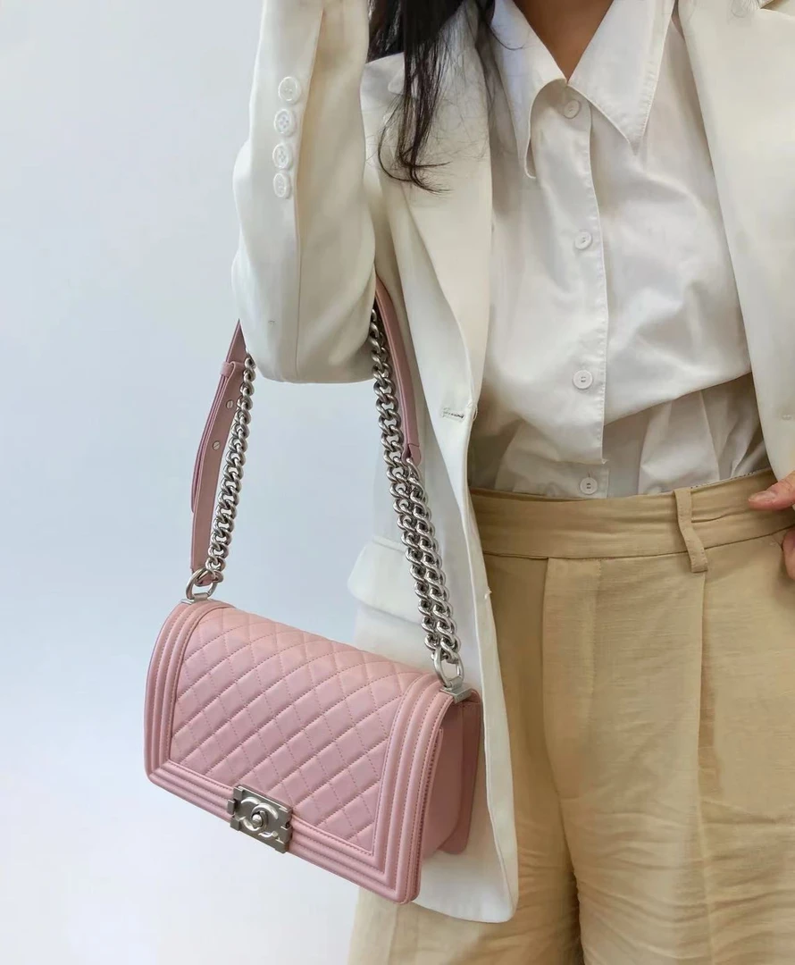 95新 Chanel/香奈儿 GGS香奈儿leboy中号粉色银扣牛皮单27146185