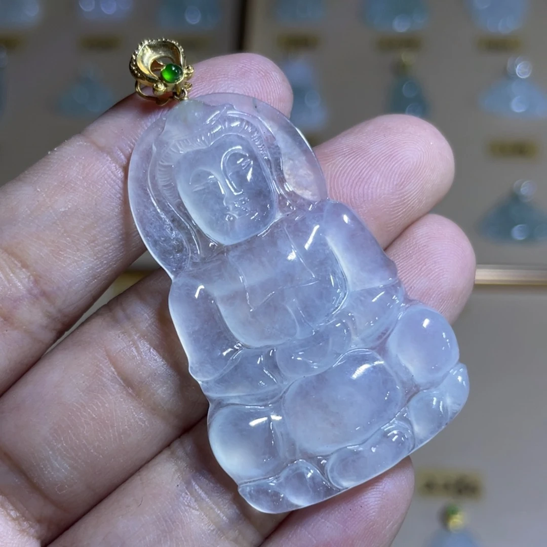 翡翠18K金镶嵌颈饰观音