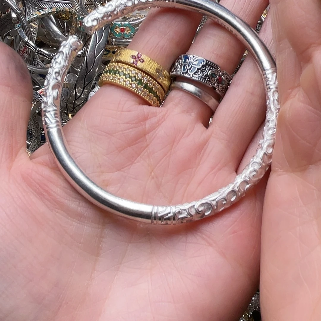 足银时尚潮流手镯