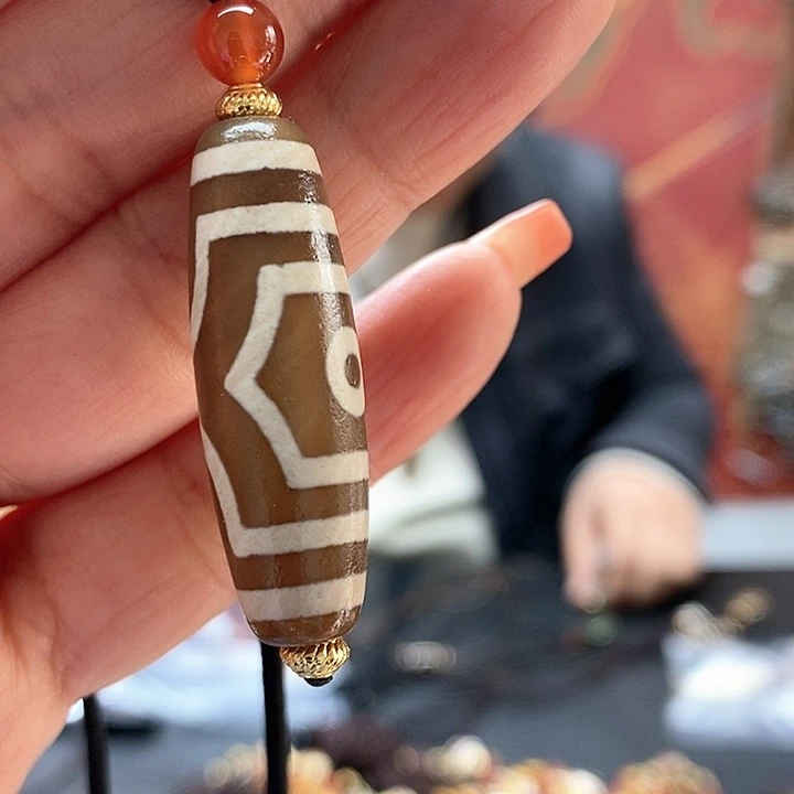 玛瑙/玉髓颈饰合金