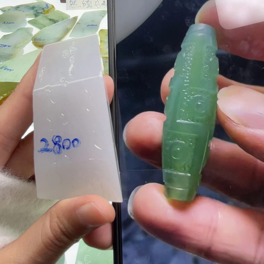 定制翡翠未镶嵌包工