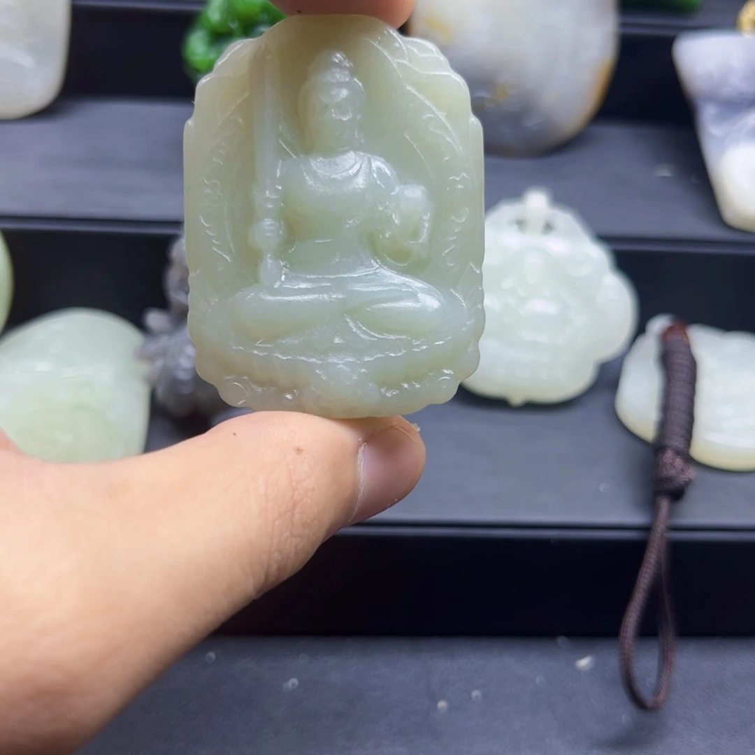 和田玉未镶嵌颈饰?****）和田玉
