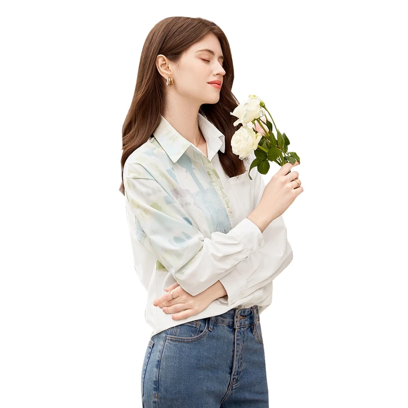 她池2025春装新款女装印花拼接翻领落肩袖宽松长袖衬衫T51B0148C