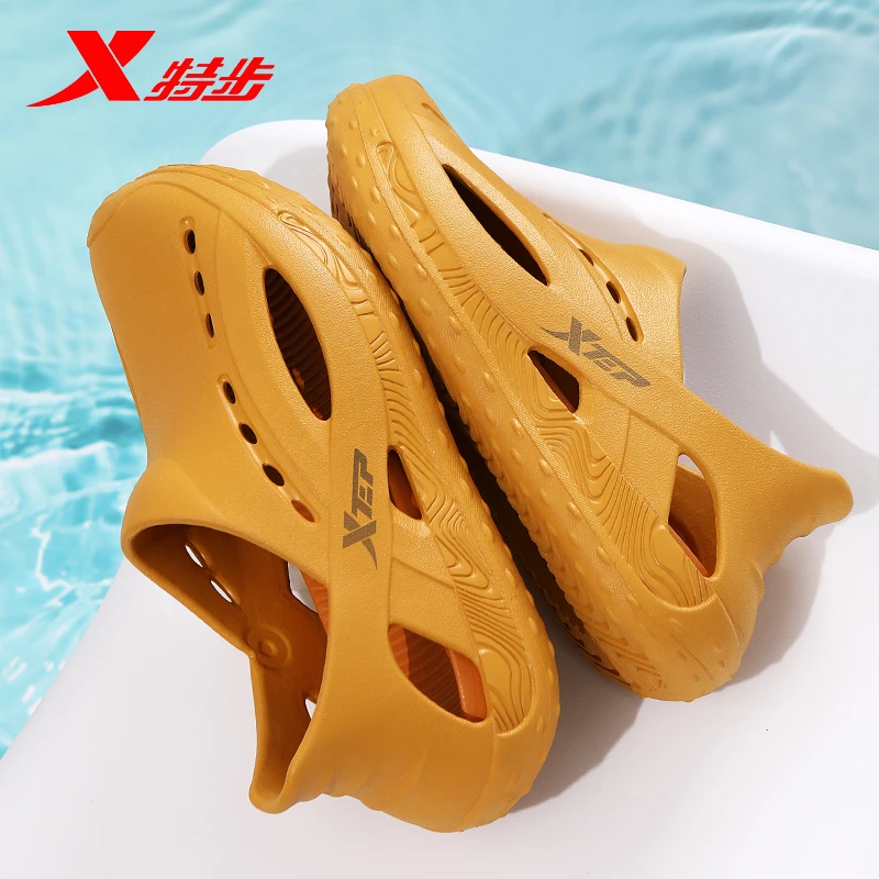 特步外穿运动休闲包头拖鞋男士夏季软底防滑镂空凉拖厚底沙滩凉鞋