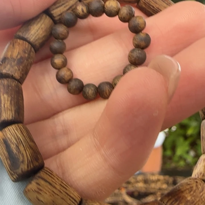 沉香碎屑沉香鼓珠单圈+戒指卡7/4克+多样性发货一条