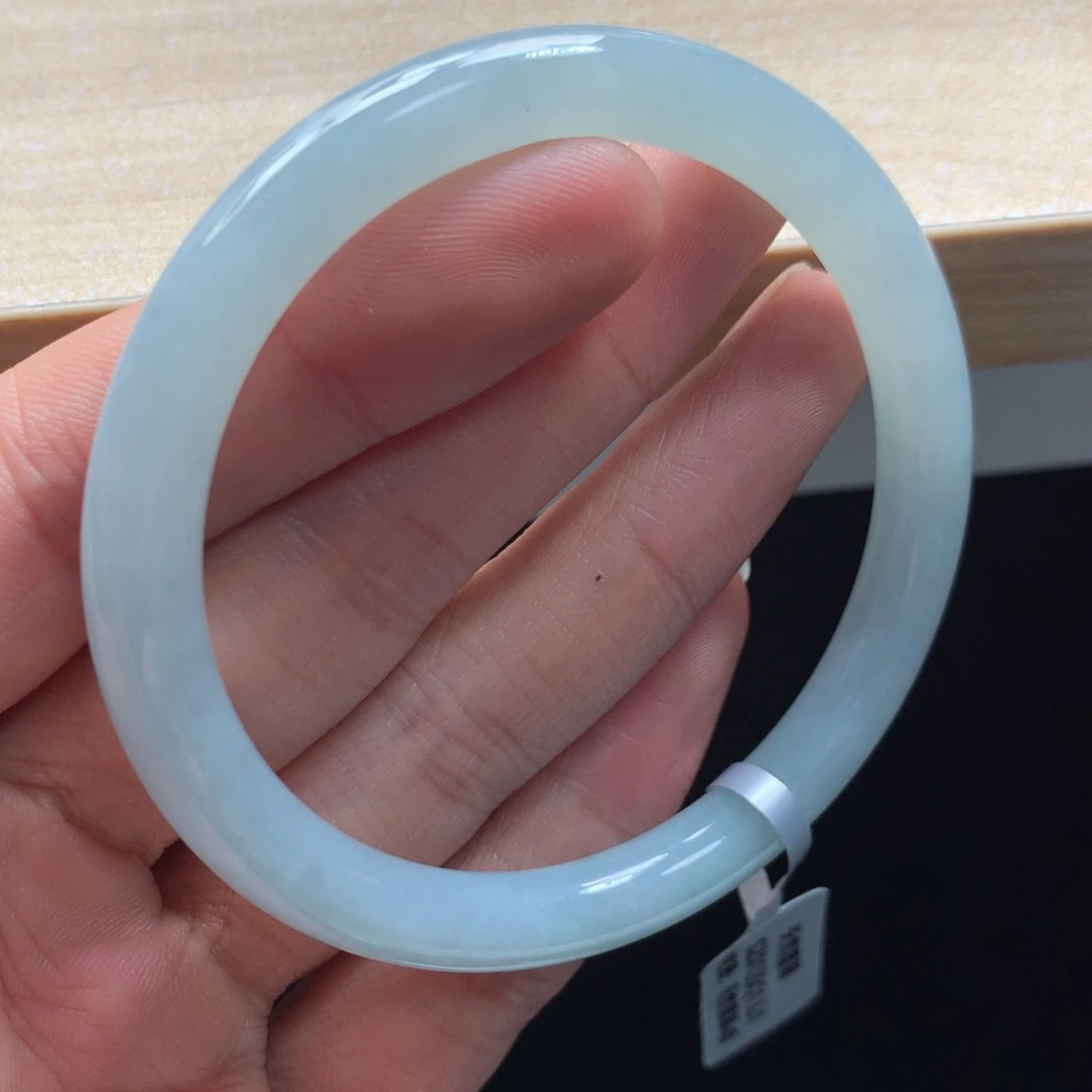 未镶嵌手镯翡翠暖***容手镯