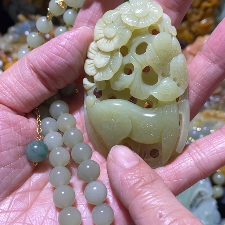 岫玉岫玉吊坠未镶嵌