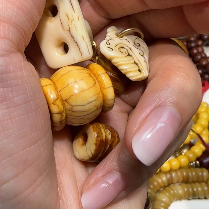 W***x花岗石铁合金配饰