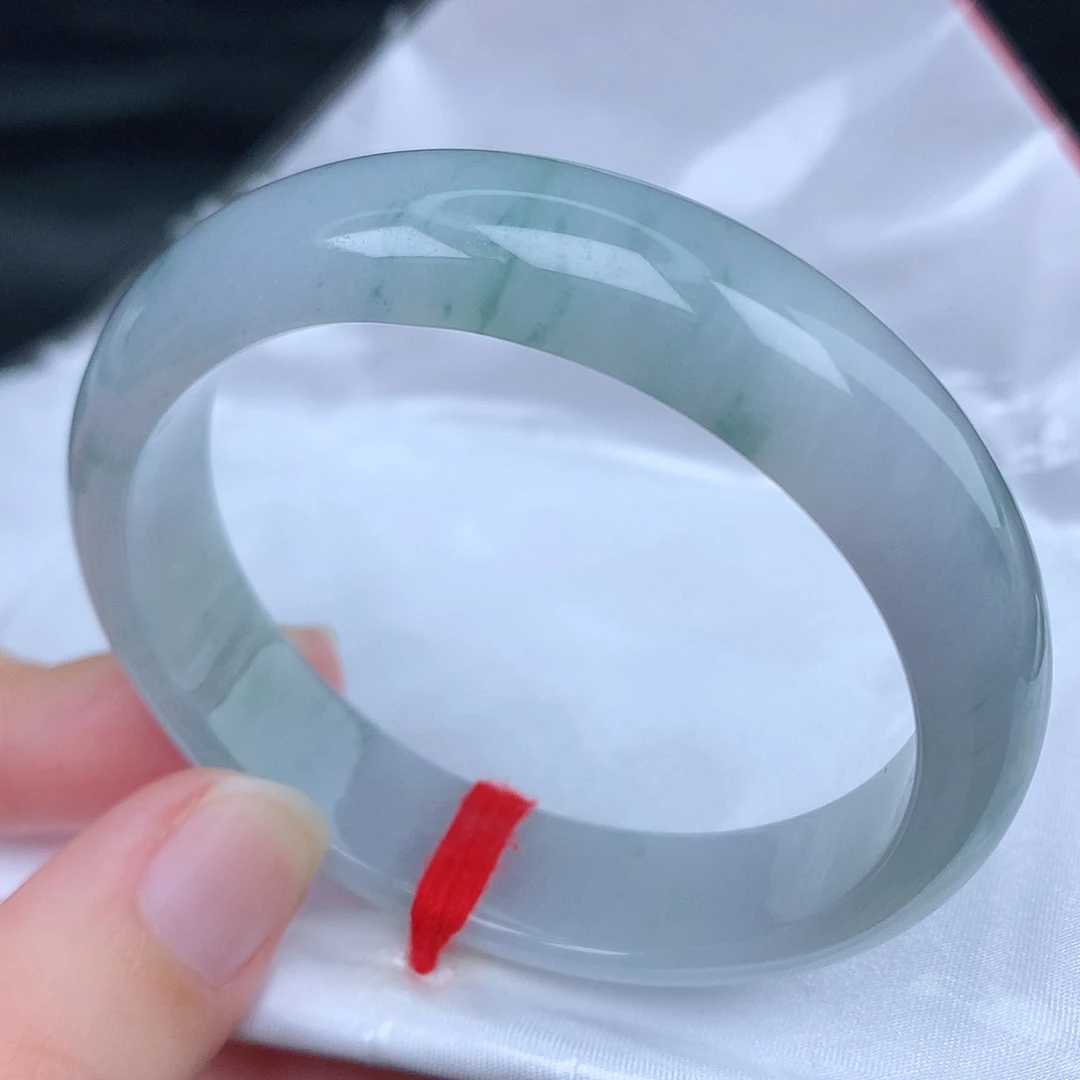 未镶嵌手镯翡翠天然