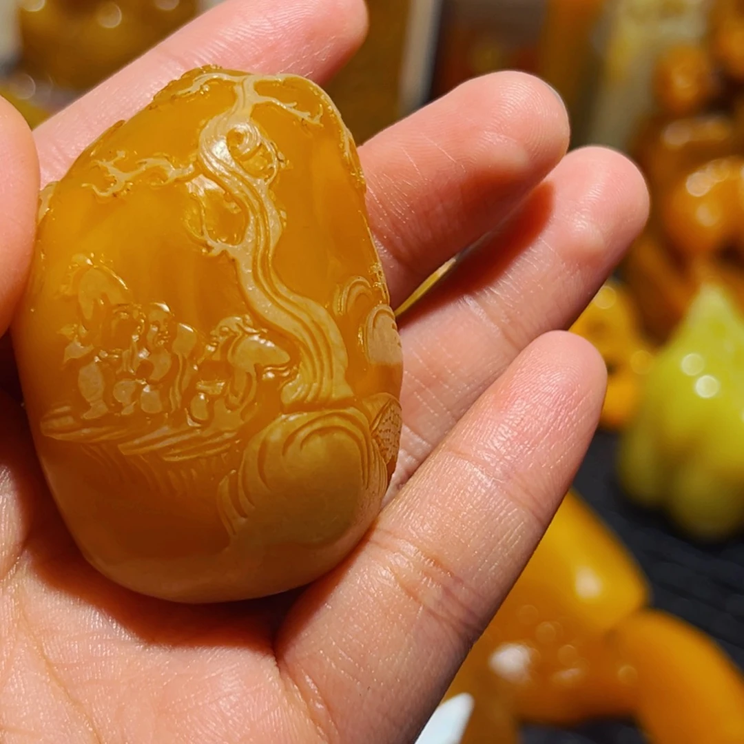 田黄石牙****疼石雕石雕石雕