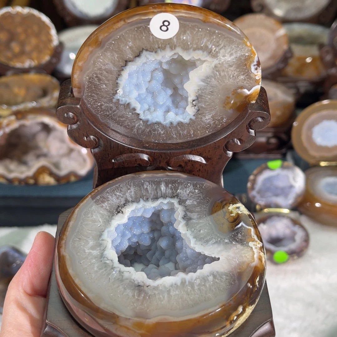 未镶嵌水晶大型摆件（非配饰）