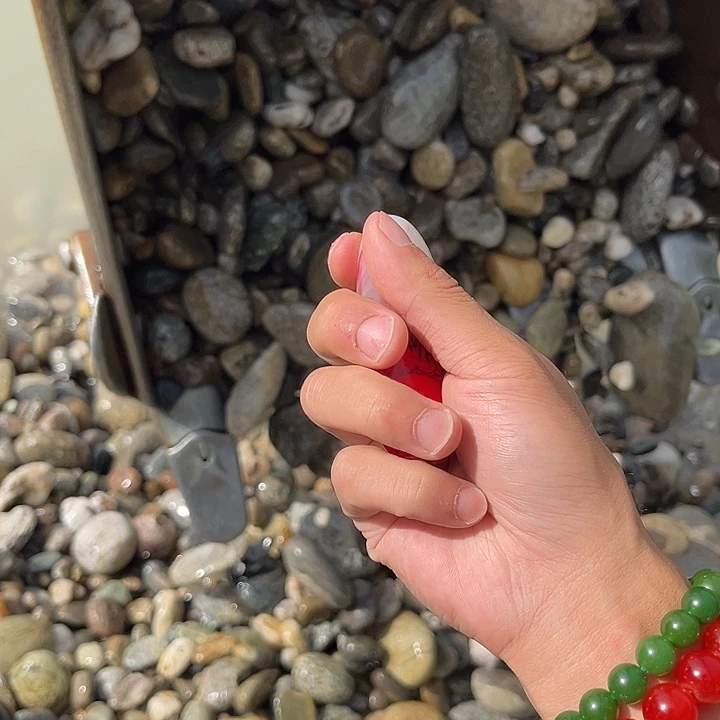 未镶嵌和田玉（糖玉）车挂