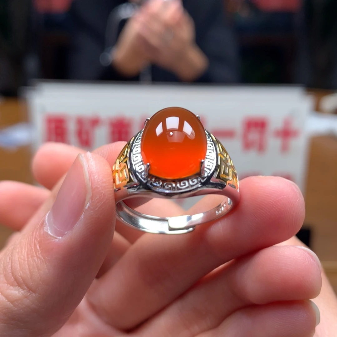 南红玛瑙男戒银S925镶嵌河湾冰红