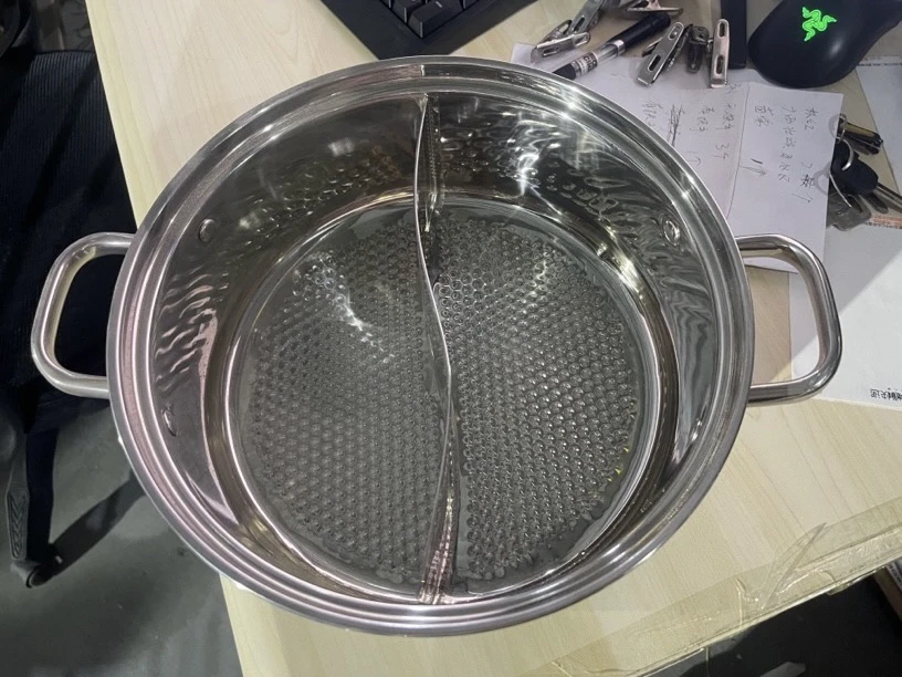 家用商用加厚不锈钢火锅鸳鸯锅带双耳