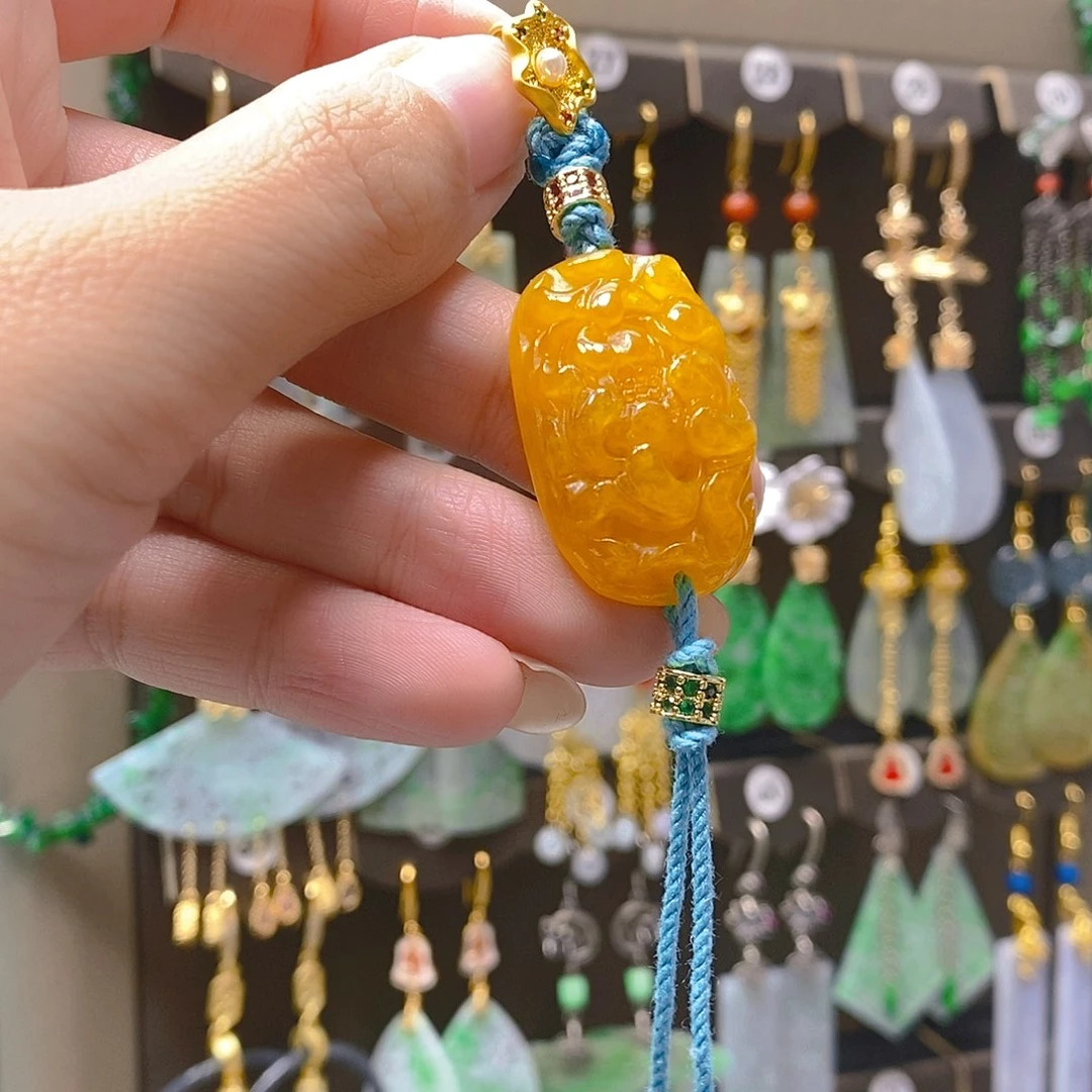 未镶嵌翡翠耳饰翡翠