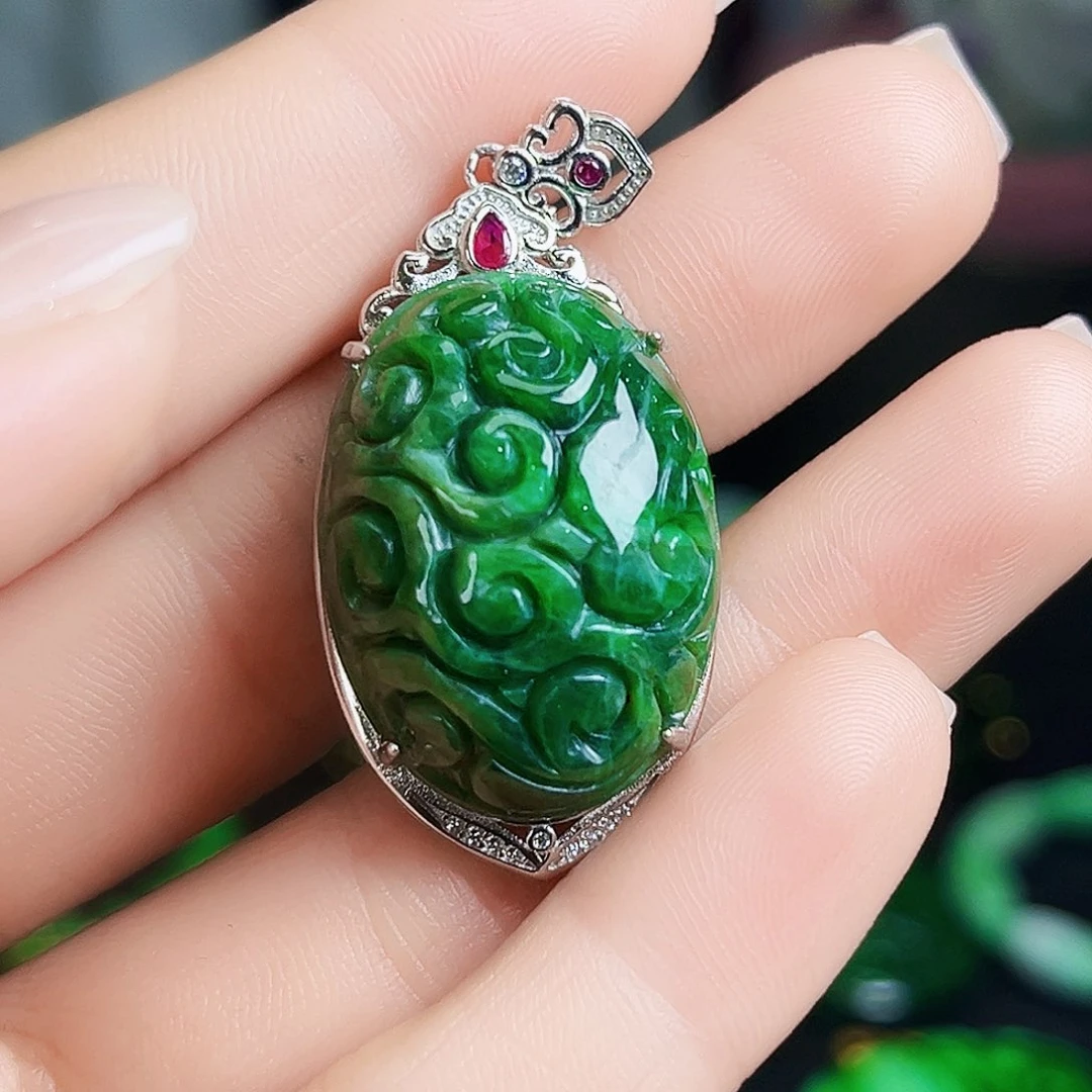 颈饰银S925镶嵌翡翠多样性