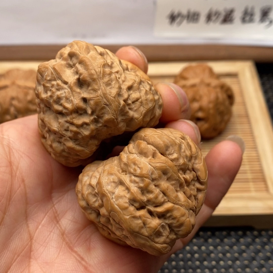 把件文玩核桃边42左右