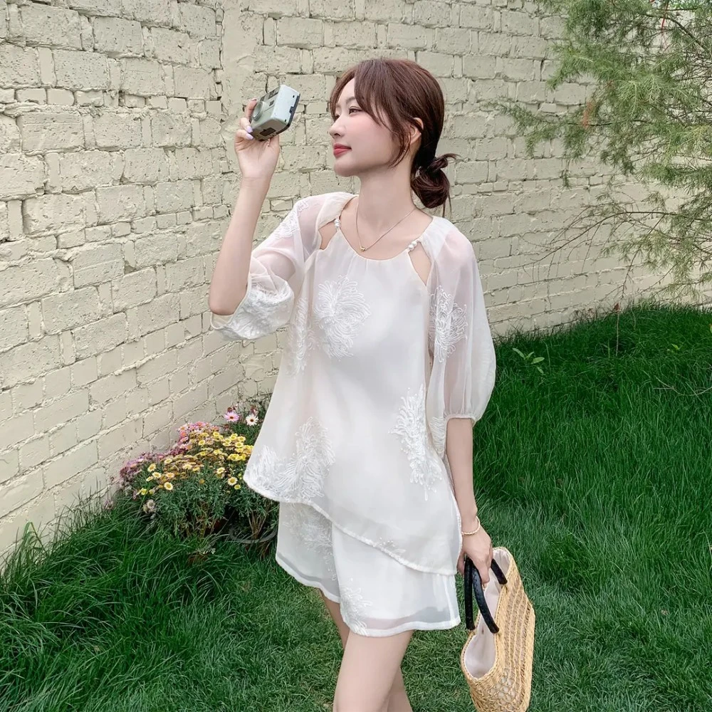 E321+E314新中式国风刺绣套装夏季设计感短袖上衣阔腿短裤两件套