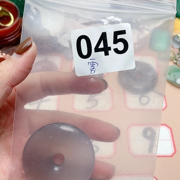 合金颈饰玛瑙/玉髓小*