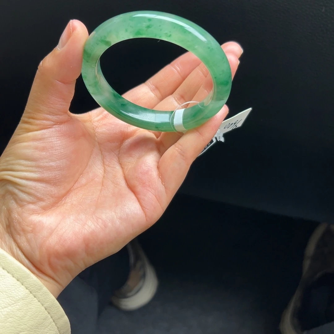 石英质玉未镶嵌手镯非洲翠5556