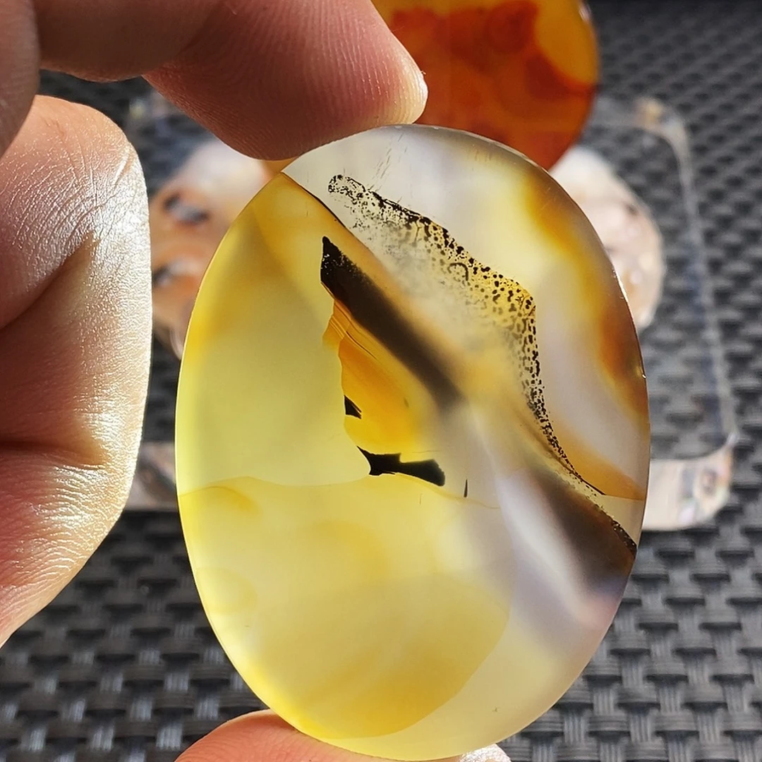 玛瑙/玉髓未镶嵌吊坠(不含链)210