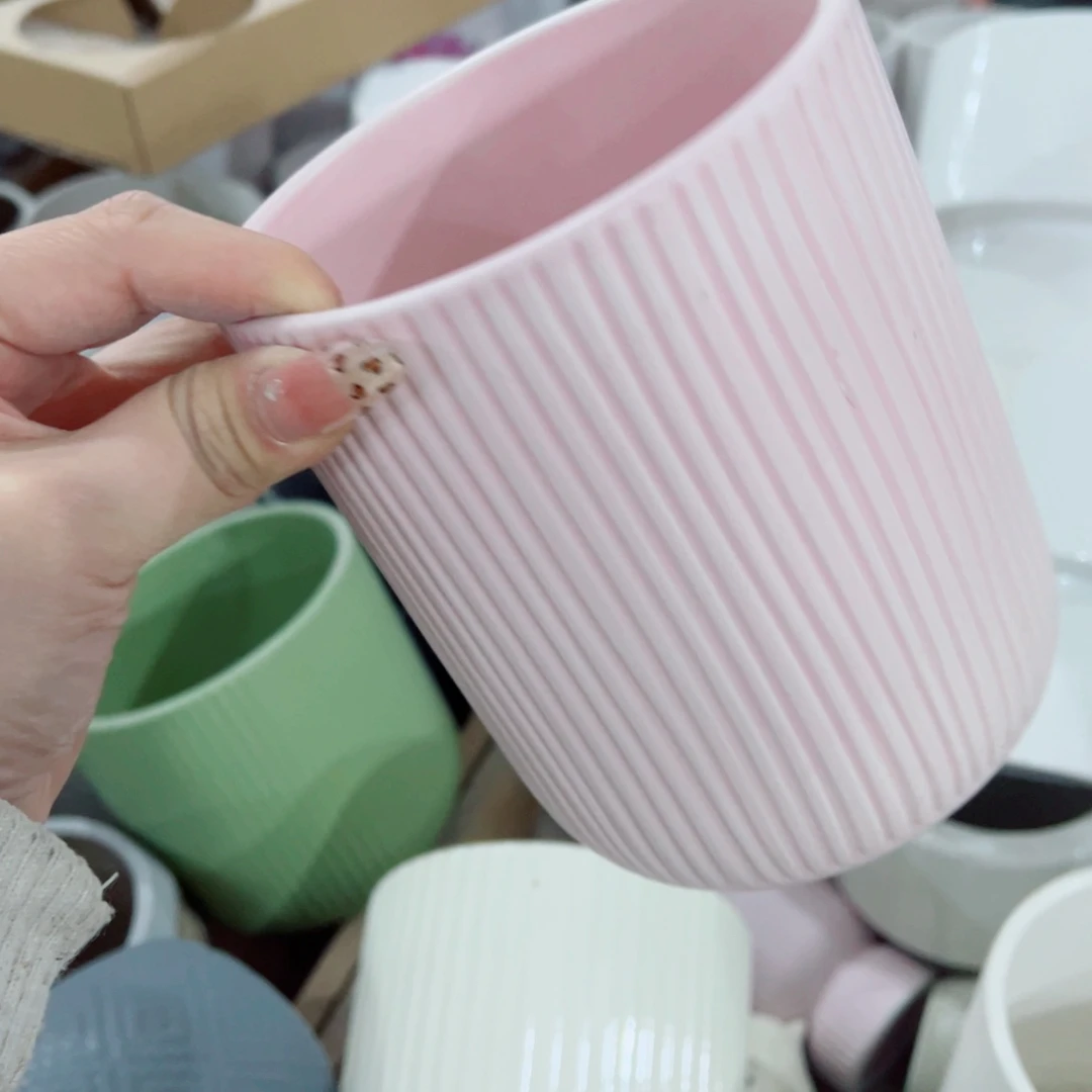 满10米包邮发货，默认打孔发货，不打孔联系客服备注。