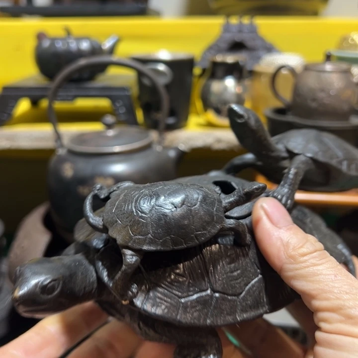 铜中股工艺品，摆件