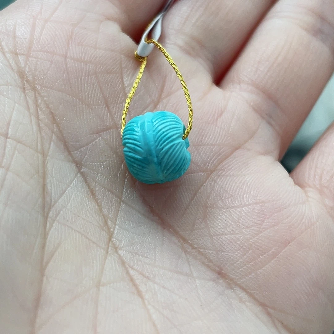 绿松石颈饰未镶嵌