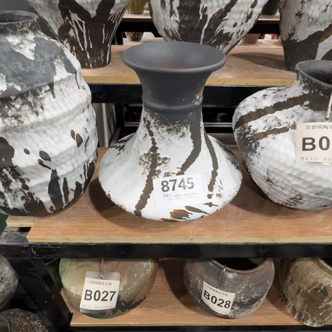 麦***兹陶瓷摆件花瓶默认无孔口9高31编码8745