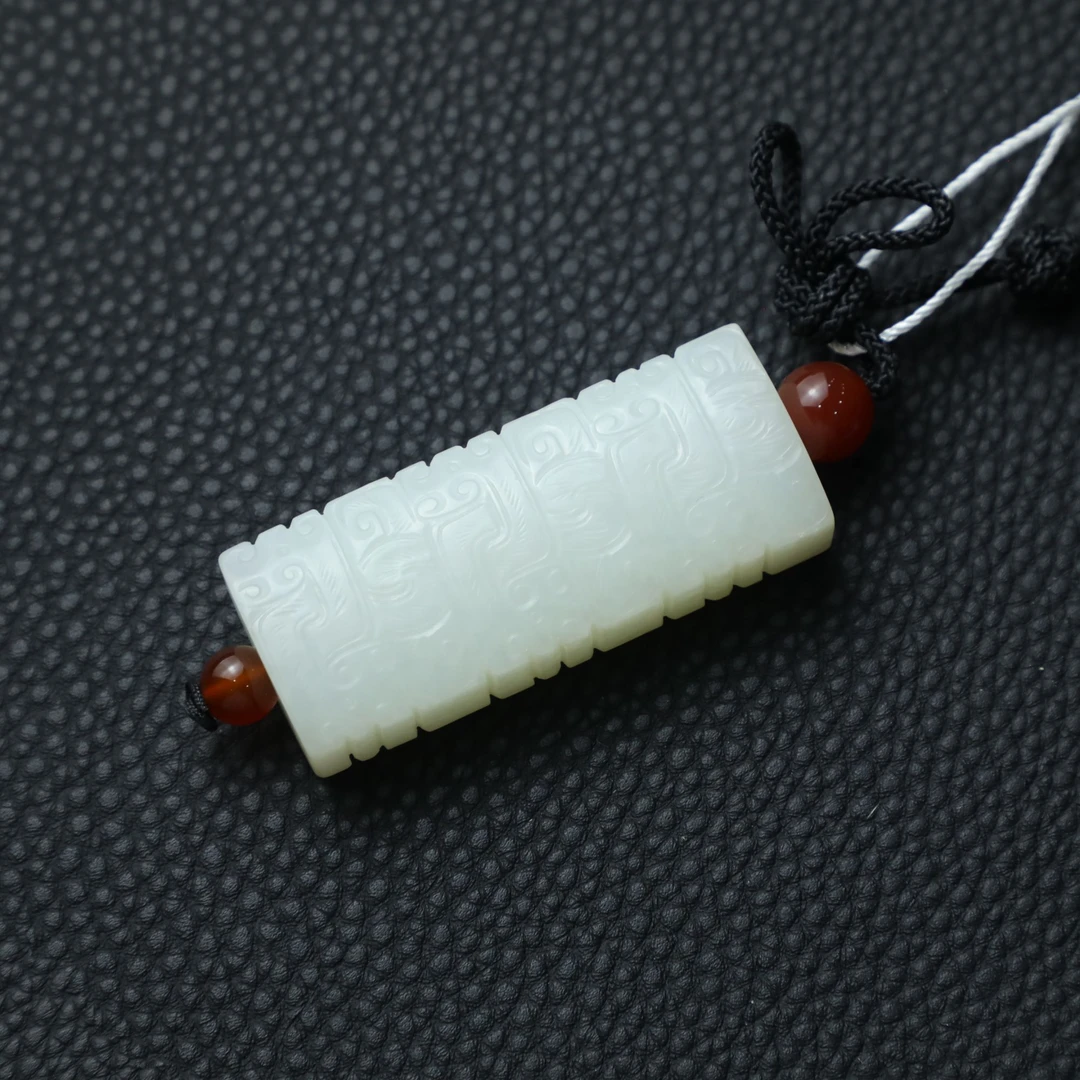 TCWWA06979清晚和田白玉龙纹勒子