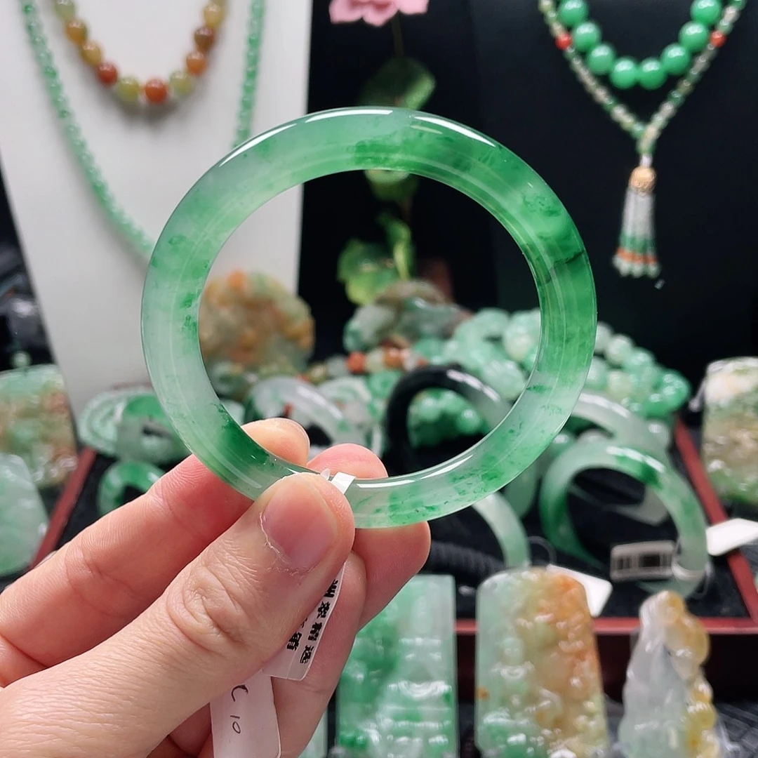 石英质玉未镶嵌手镯58